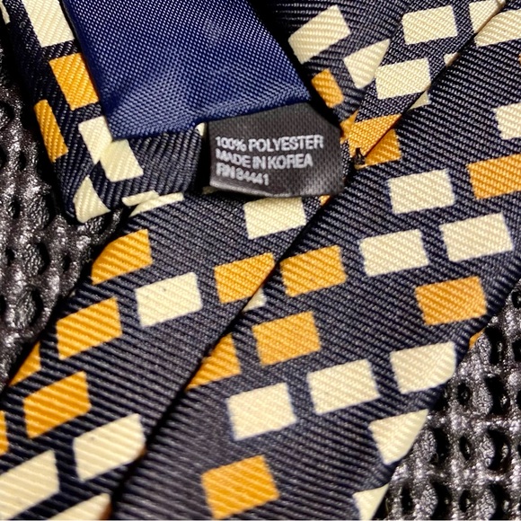 Marco Polo Italian Style Geometric Pattern Neck Tie Polyester Korea 57” Length - Picture 3 of 3